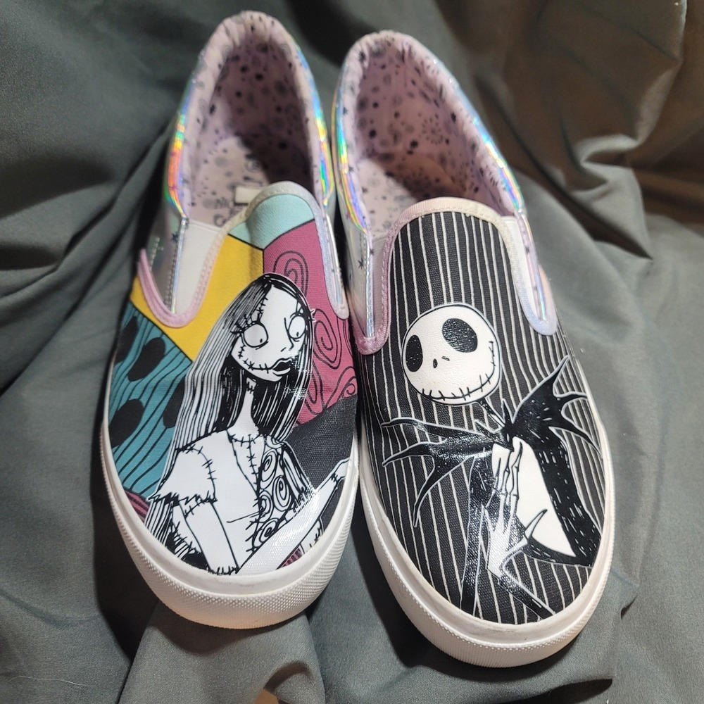 Disney‎ Nightmare Before Christmas Slip On Sneakers Shoes Size 9